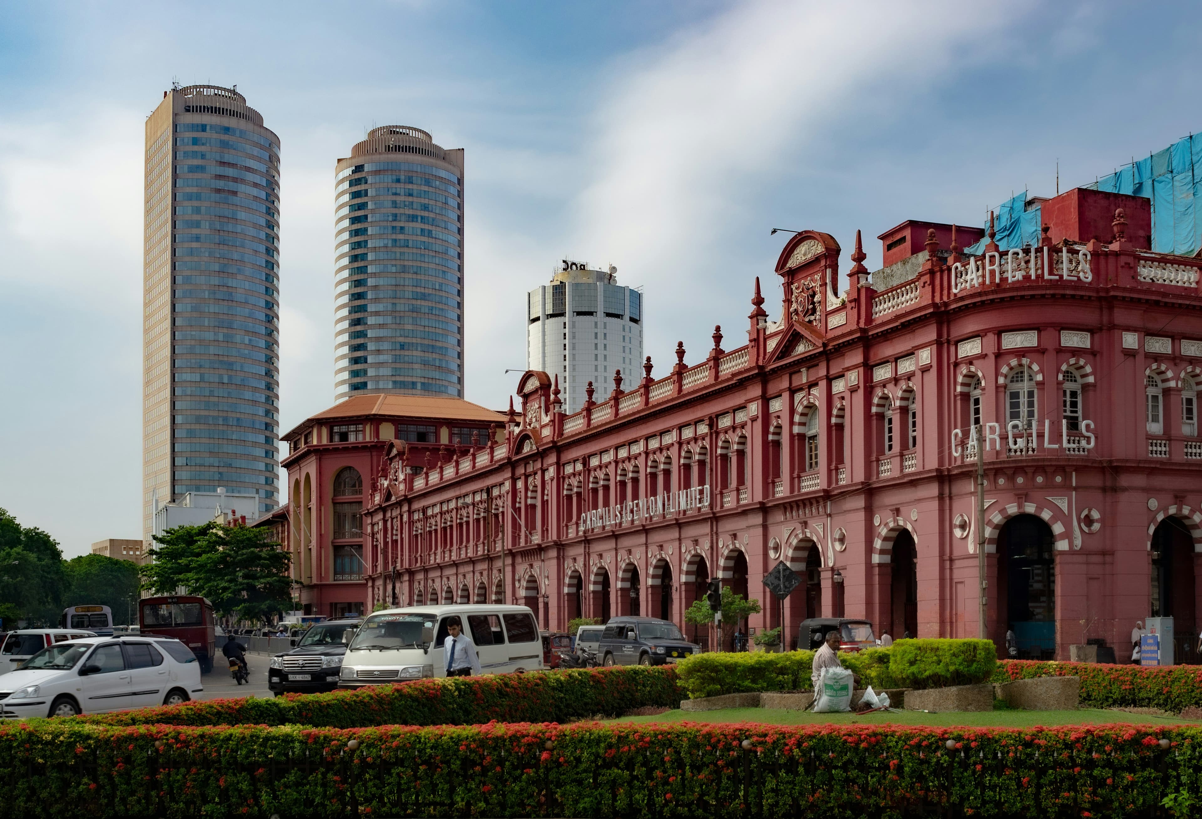 Colombo's Vibrant Life